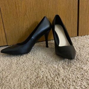 NINE WEST BLACK HEELS
